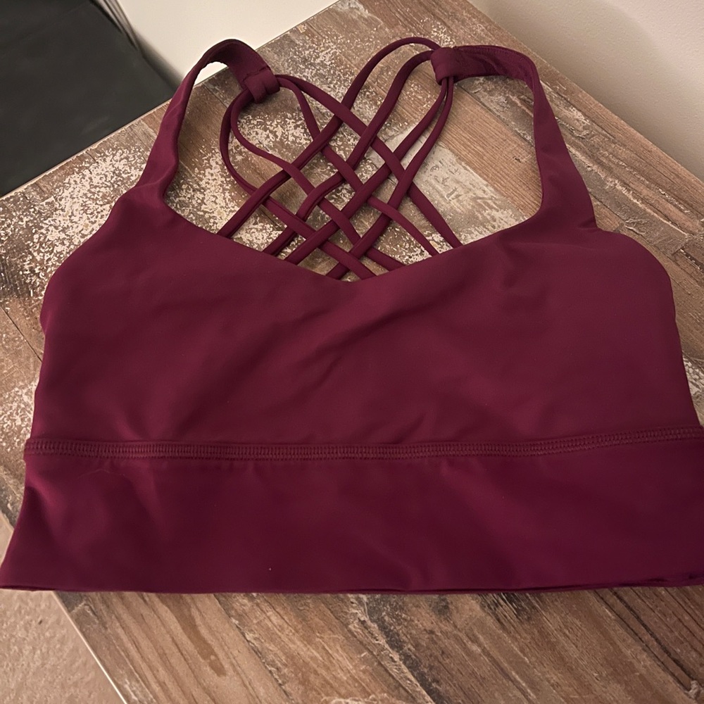 Lululemon free to be wild long line- size 6